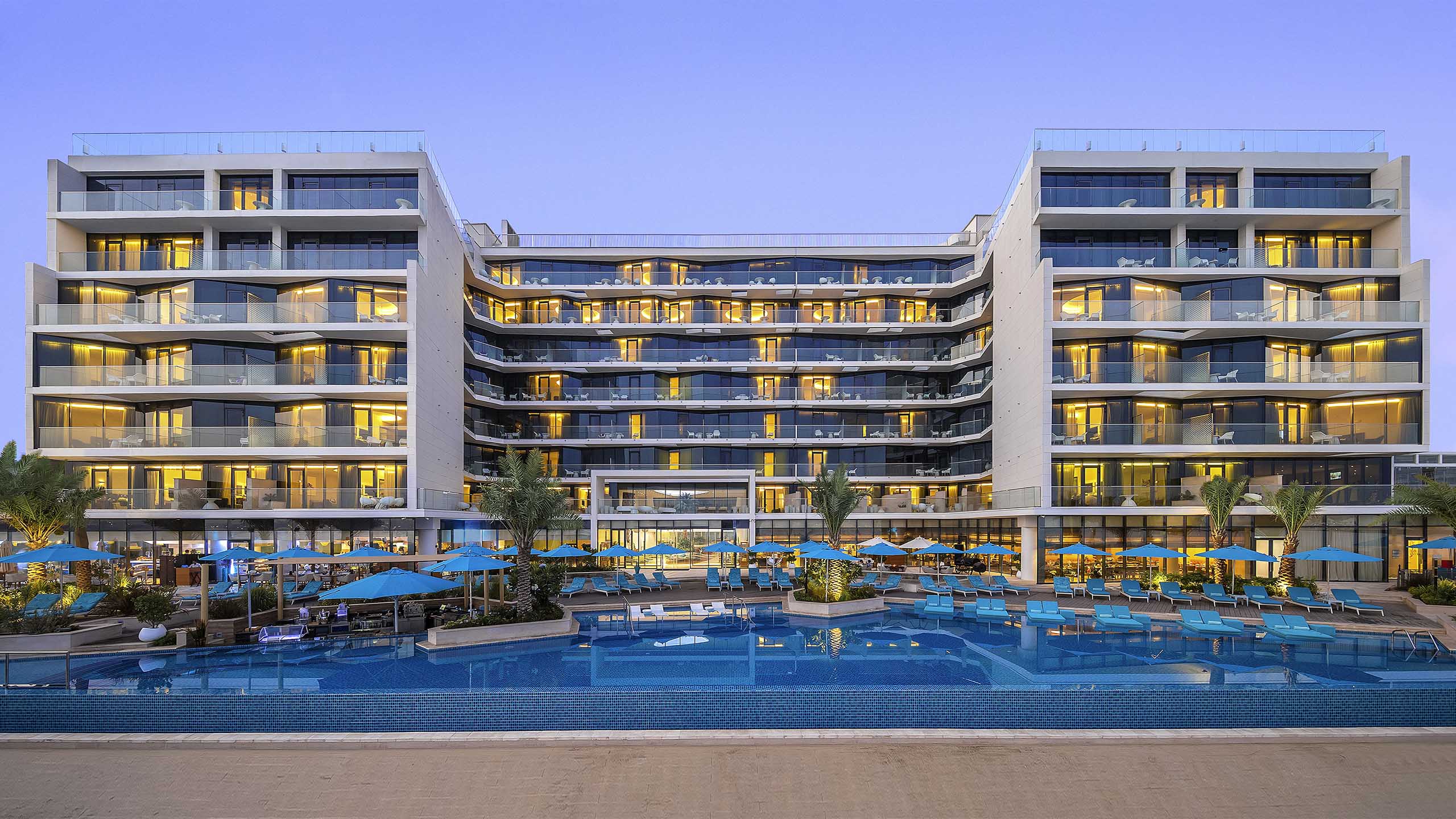 04 Nights Dubai - Dubai Palm Hotel