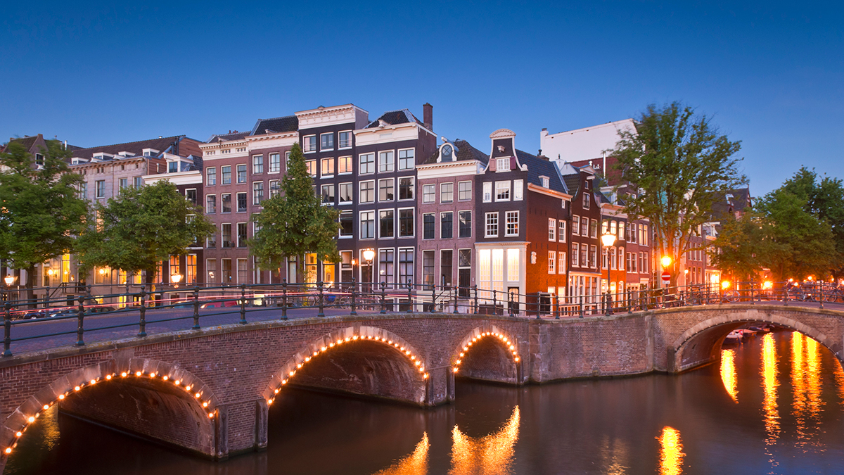 EUROPE AMSTERDAM TO SWISS (06 NIGHTS & 07 DAYS)