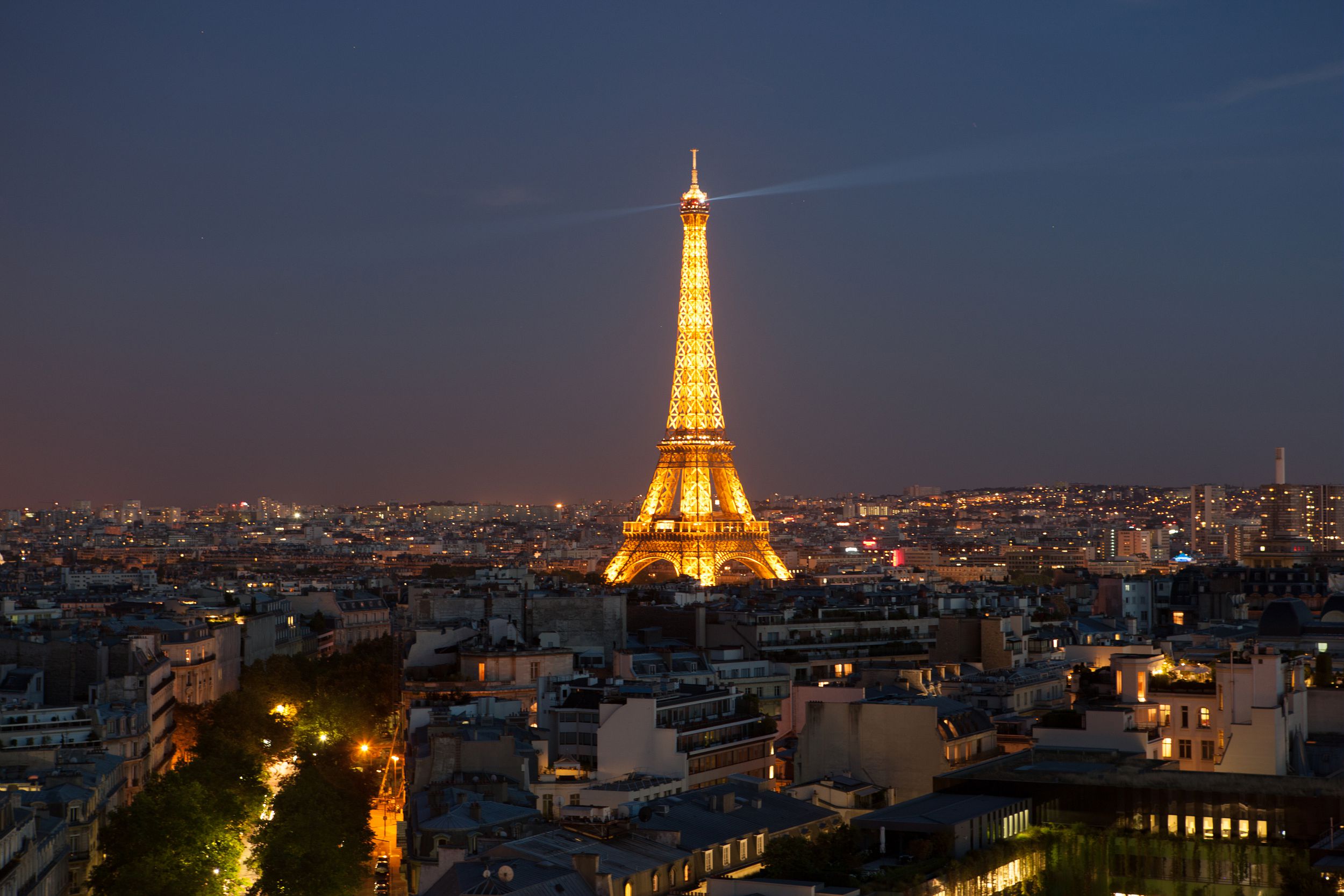 EUROPE AMSTERDAM TO PARIS (09 NIGHTS & 10 DAYS)