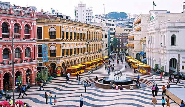 3 Nights Of Fun With Friends In Hong Kong